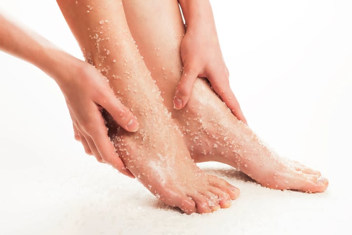 home-spa-treatments-foot-scrub