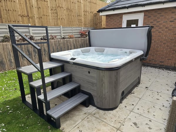 hot-tub-install-steps-hydropool