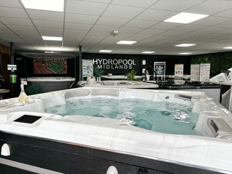 Hydropool-midlands-showroom-nottingham-derby-near-me