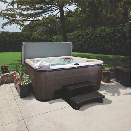 Hydropool hot tub self cleaning outside